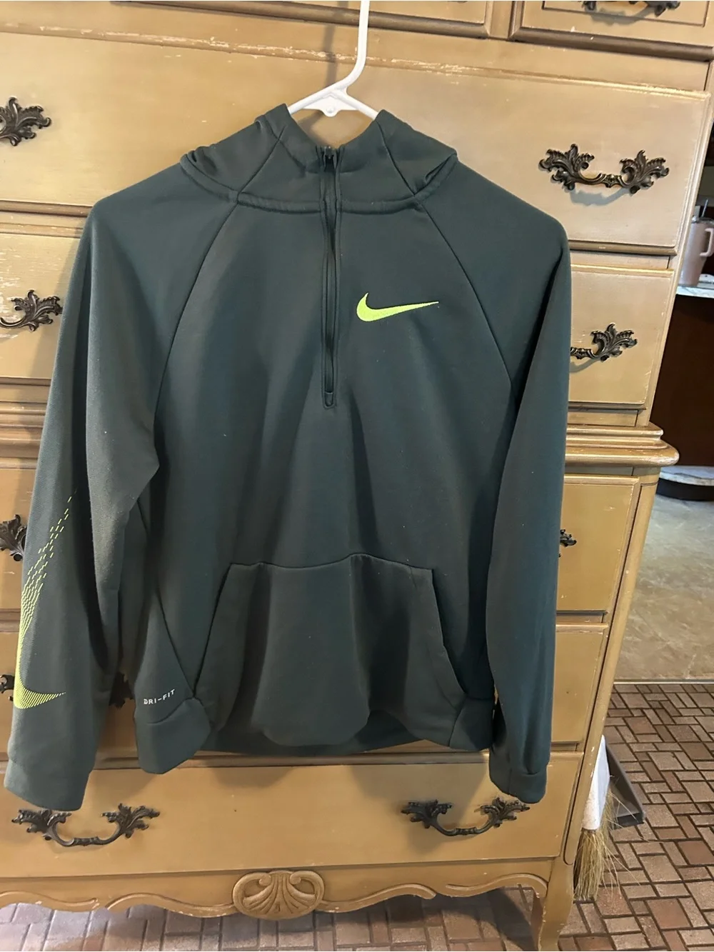 Nike Green Dri-FIT Pullover Sweatshirt with White Swoosh